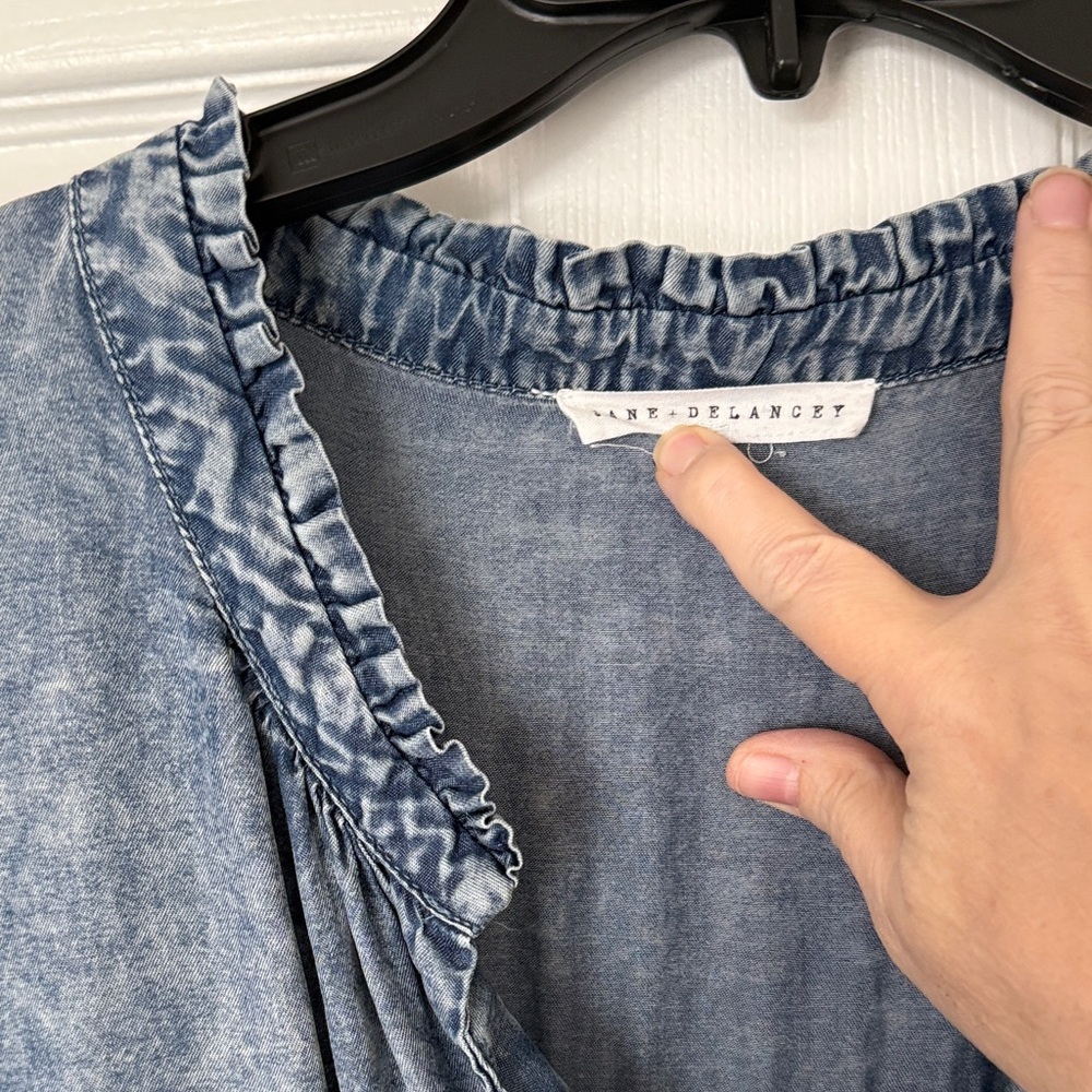 Jane and Delancey Washed Denim Blue Button-Front Flutter Sleeve Top - Picture 2 of 4